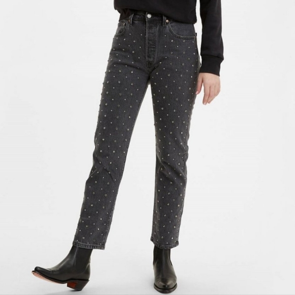 Levi's 501 Women's 26 Gray Studded Premium Denim Cropped straight leg jean - Picture 1 of 8